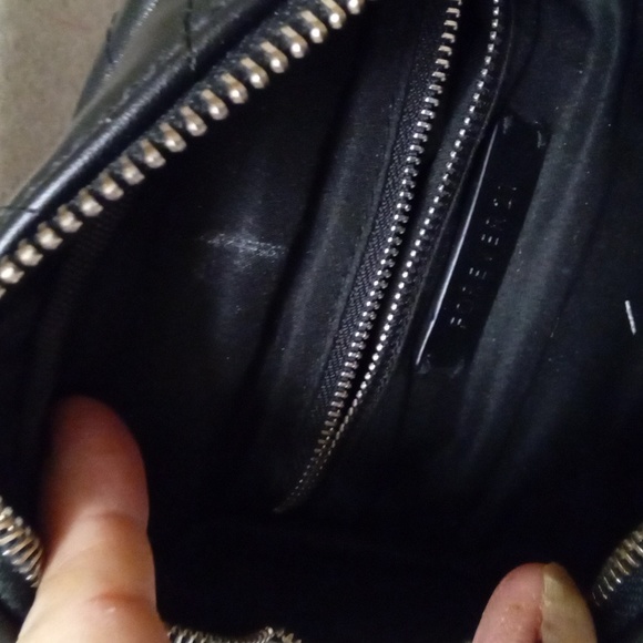 Black chain crossbows bag - Picture 4 of 6